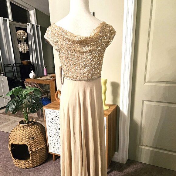 NWT J Kara Beaded Champagne Gown, 6P - Picture 8 of 9